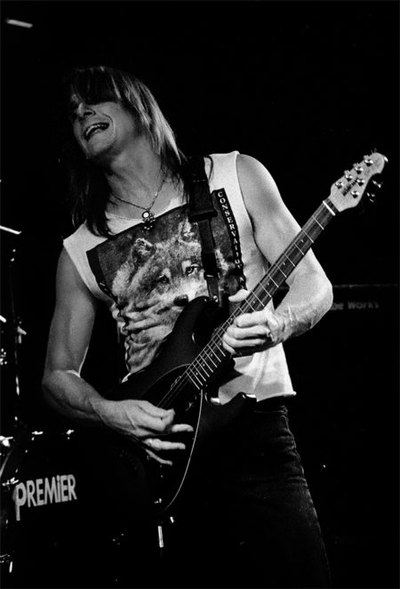 steve morse guitarist giving it his all